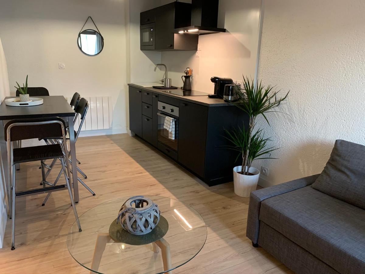 Logement Renove Et Moderne Au Sacre Coeur شوليه المظهر الخارجي الصورة