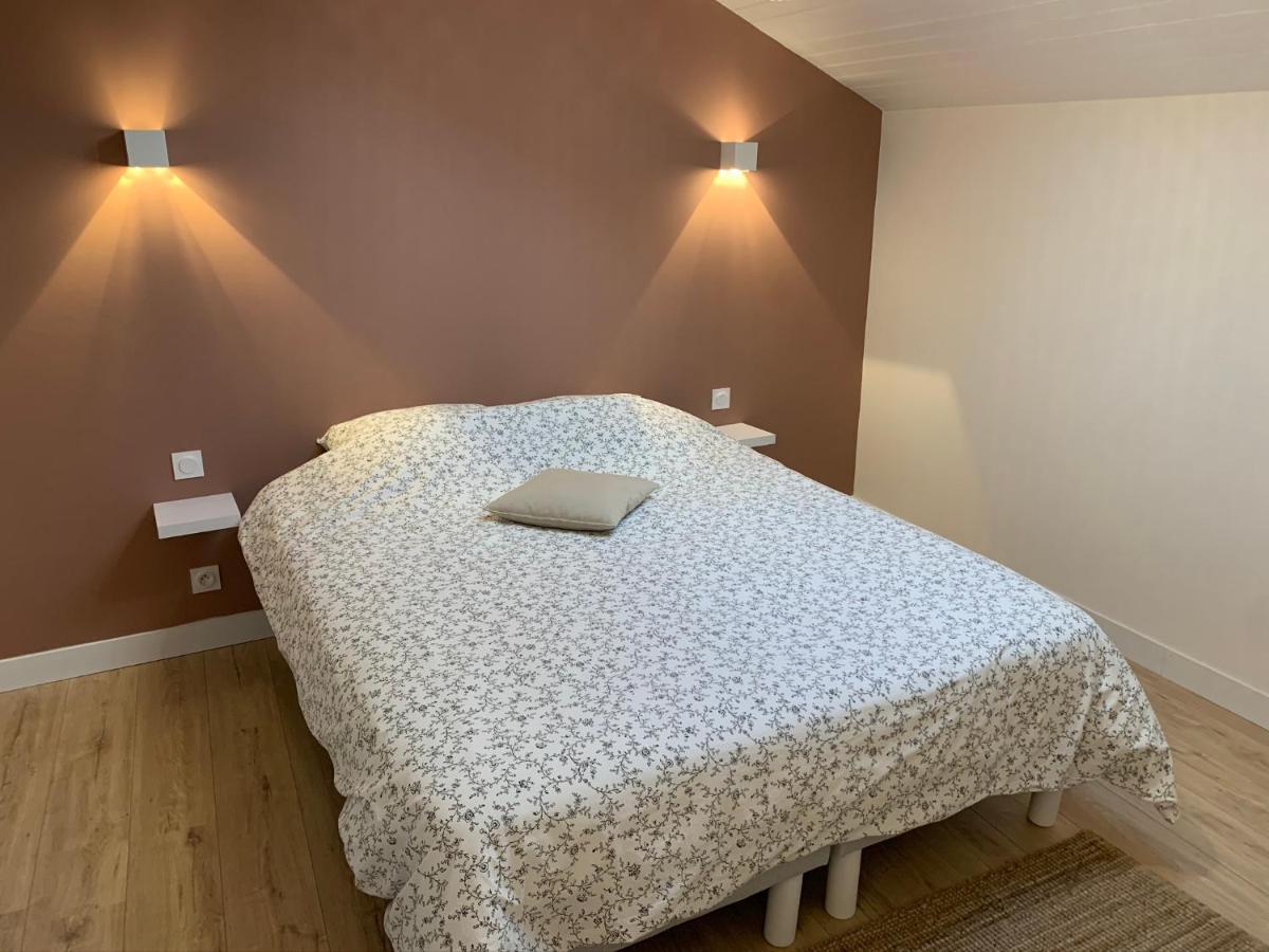 Logement Renove Et Moderne Au Sacre Coeur شوليه المظهر الخارجي الصورة