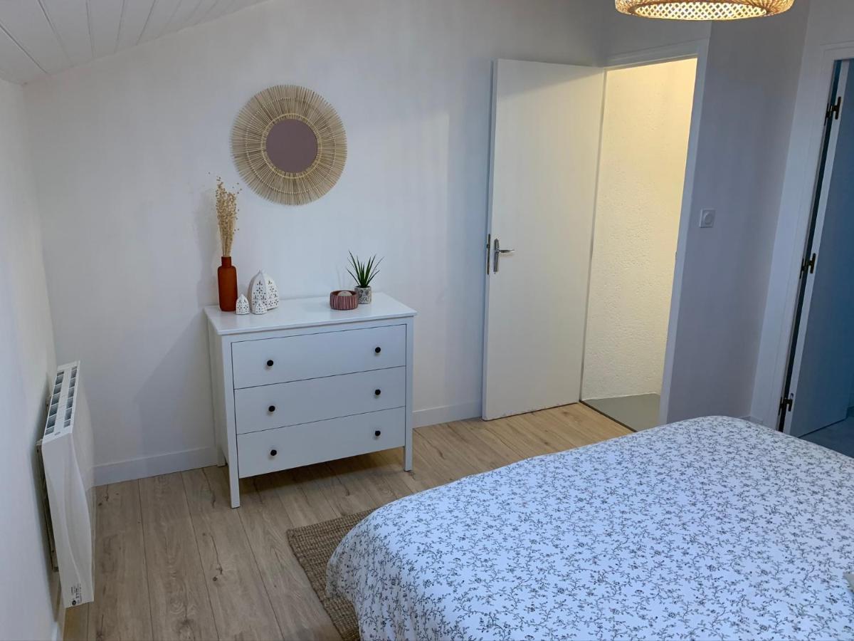 Logement Renove Et Moderne Au Sacre Coeur شوليه المظهر الخارجي الصورة