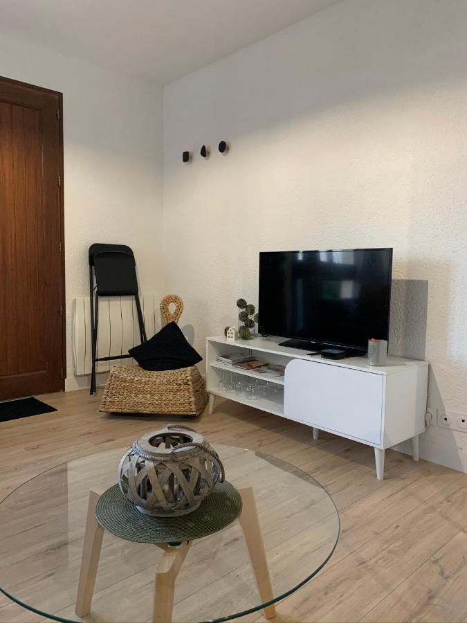 Logement Renove Et Moderne Au Sacre Coeur شوليه المظهر الخارجي الصورة